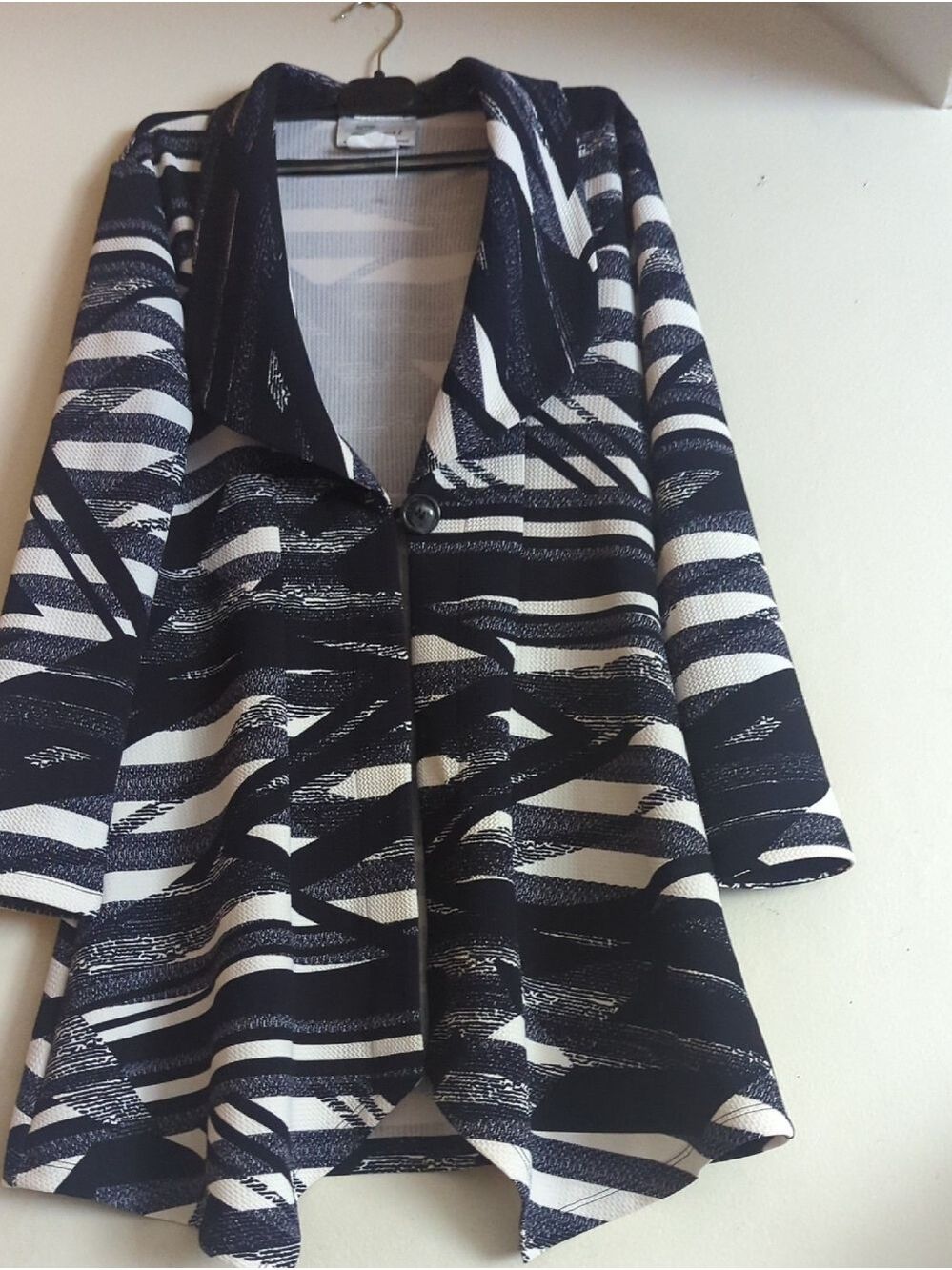 Zooni Collection Black & White Striped Asymmetric Blazer - Picture 6 of 9